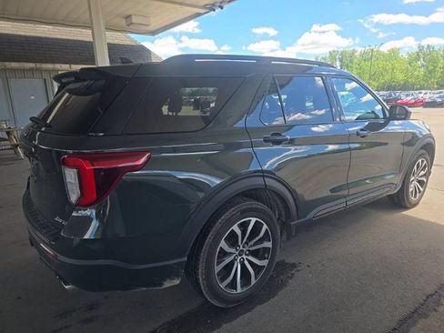 Used 2023 Ford Explorer ST-Line w/ Class IV Trailer Tow Package AWD/4WD image 4