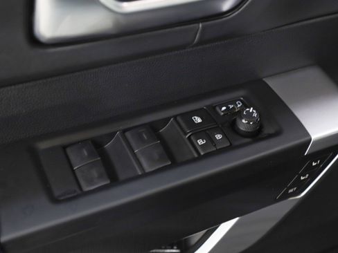 Used 2023 Toyota Tundra Platinum image 25