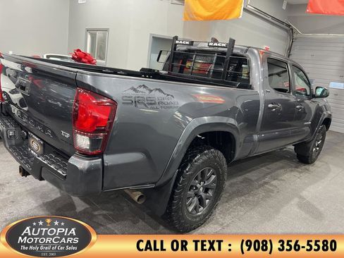 Used 2021 Toyota Tacoma SR5 image 7