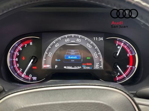 Used 2020 Toyota RAV4 Limited image 17