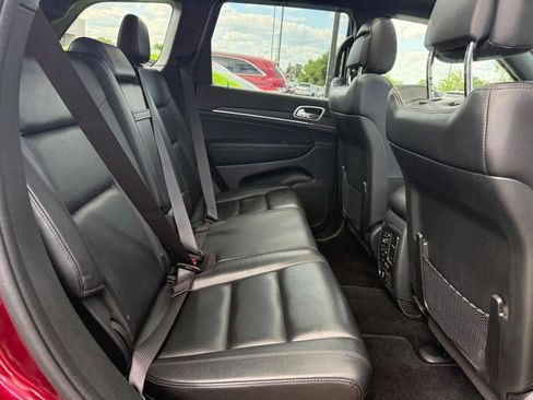 Used 2022 Jeep Grand Cherokee Limited w/ Trailer Tow Group IV AWD/4WD image 7