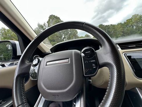 Used 2021 Land Rover Range Rover Sport SE AWD/4WD image 22