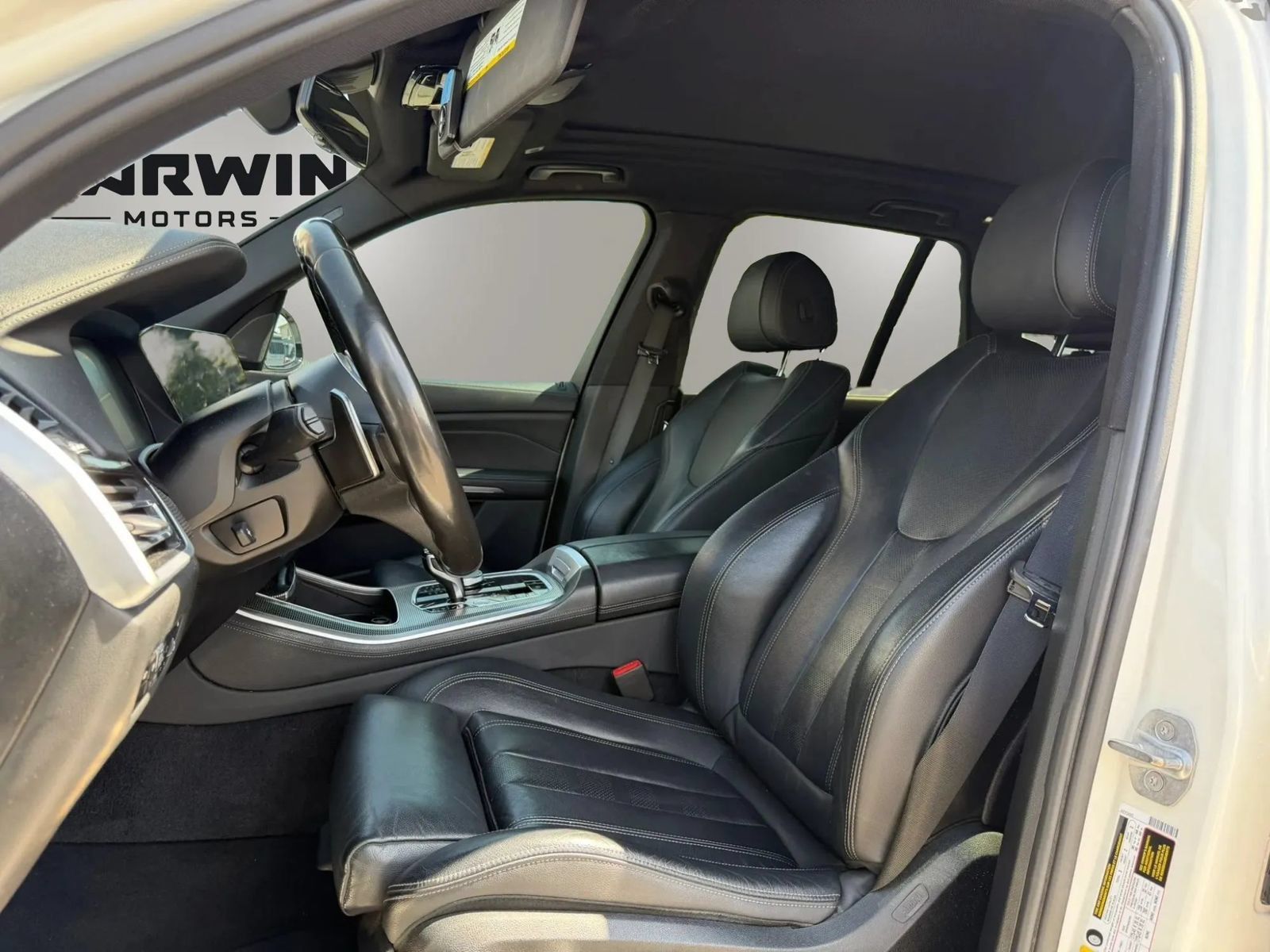 Used 2020 BMW X5 xDrive40i w/ M Sport Package AWD/4WD image 16