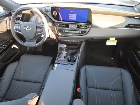 New 2025 Lexus ES 350 Ultra Luxury image 36
