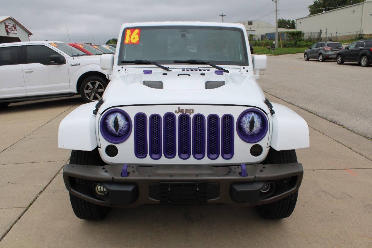 Used 2016 Jeep Wrangler Unlimited Sahara AWD/4WD image 2