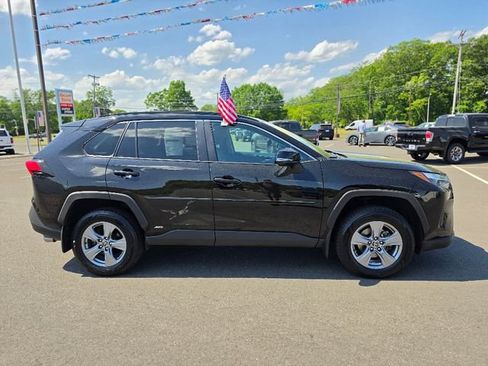 Used 2023 Toyota RAV4 XLE w/ XLE Grade Weather Package AWD/4WD image 8