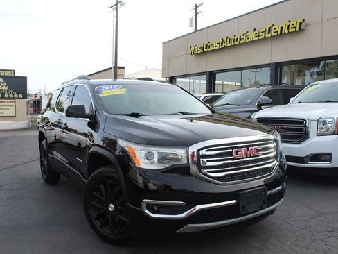 Used 2019 GMC Acadia SLT FWD image 40