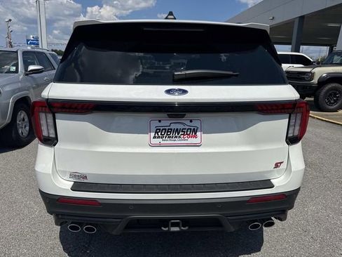 New 2025 Ford Explorer ST w/ Sun And Sound Package image 6