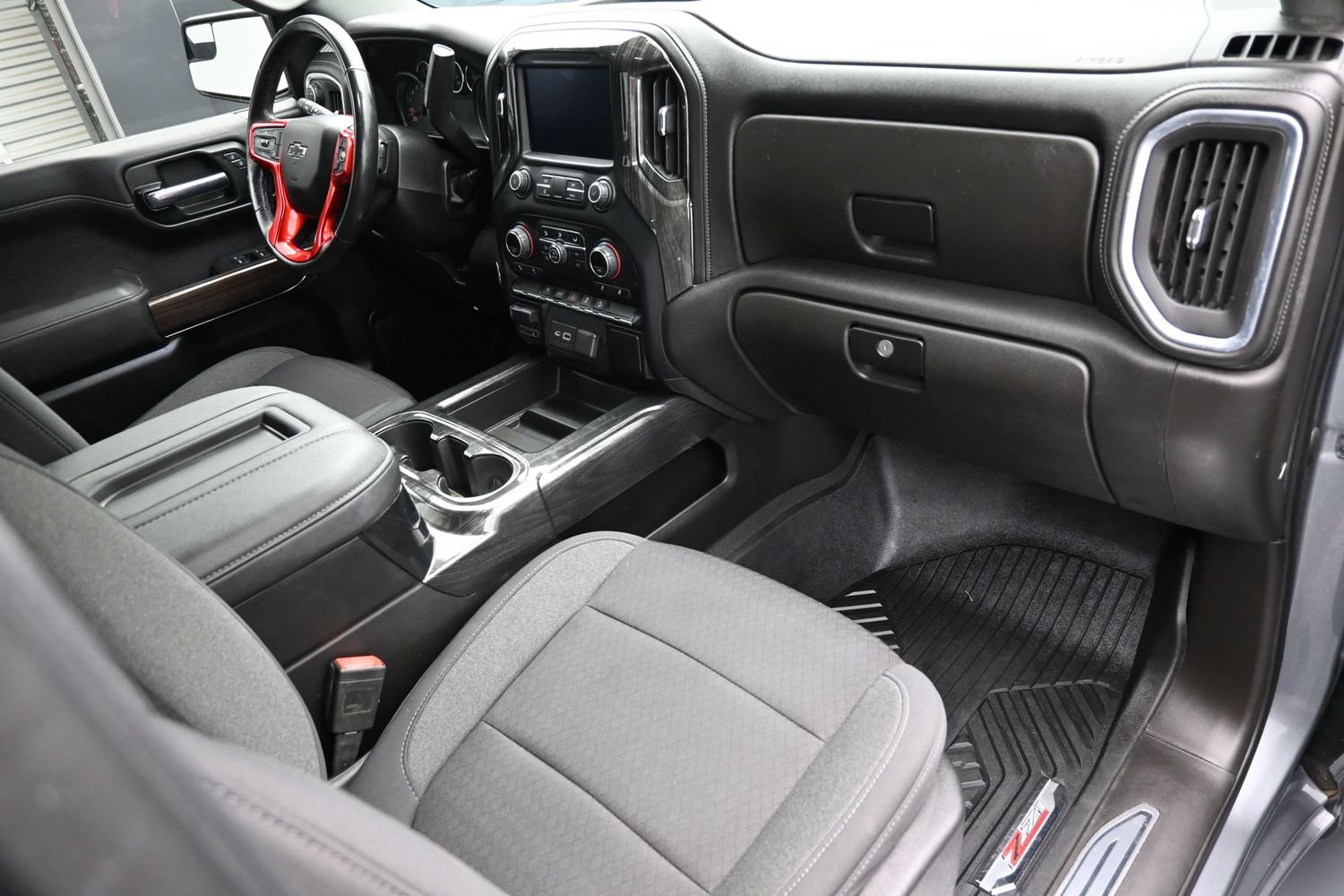 Used 2021 Chevrolet Silverado 1500 LT Trail Boss w/ Bed Protection Package AWD/4WD image 38