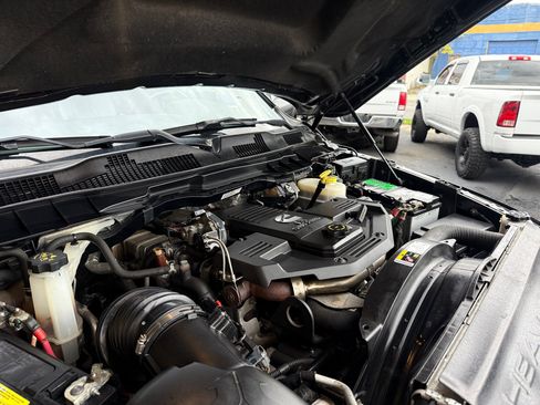 Used 2016 RAM 3500 Laramie Longhorn image 30