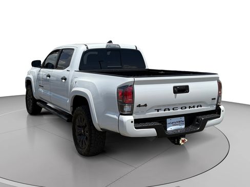 Used 2021 Toyota Tacoma Limited w/ Nightshade Package AWD/4WD image 3