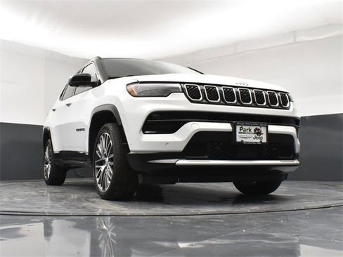 Used 2024 Jeep Compass Limited w/ Elite Group image 19