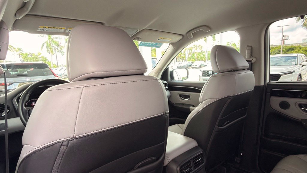 Used 2024 Honda Pilot EX-L image 7