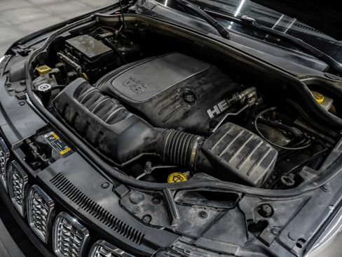 Used 2021 Jeep Grand Cherokee Summit AWD/4WD image 61