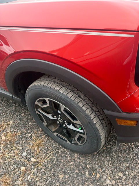 Used 2023 Ford Bronco Sport Outer Banks AWD/4WD image 3