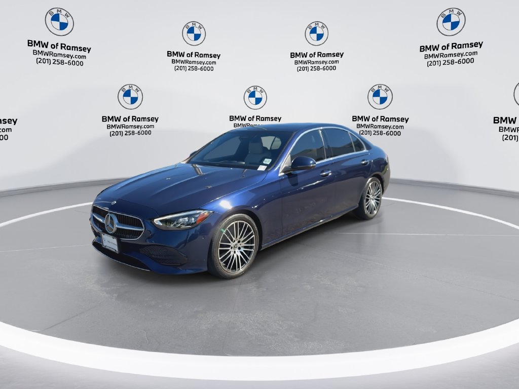 Used 2022 Mercedes-Benz C 300 4MATIC Sedan image 4