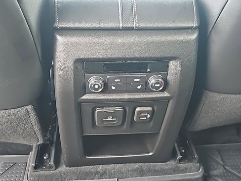 Certified 2023 Chevrolet Traverse Premier w/ Redline Edition image 17