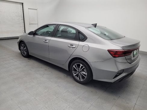 Used 2023 Kia Forte LXS FWD image 7