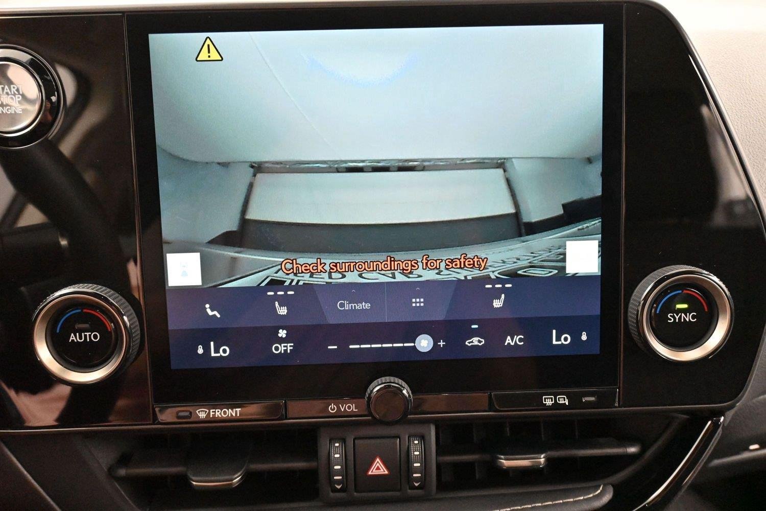 Used 2022 Lexus NX 250 FWD w/ Towing Package (2000 Lbs) image 22