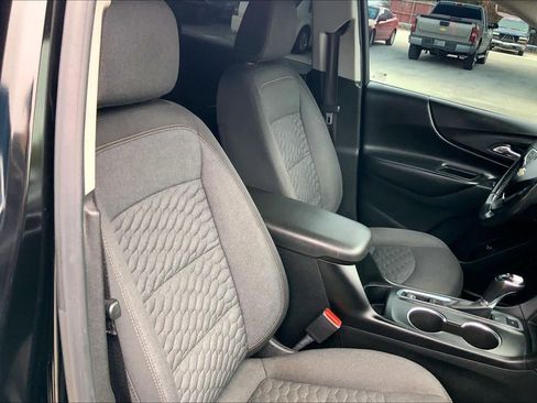 Used 2019 Chevrolet Equinox LT image 7