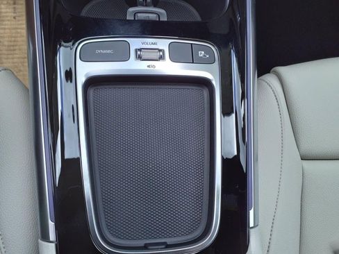 New 2025 Mercedes-Benz GLA 250 4MATIC image 27