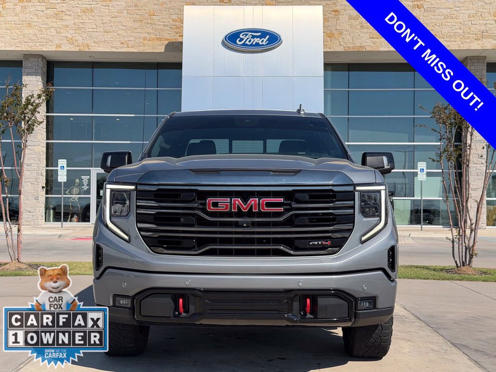 Used 2023 GMC Sierra 1500 AT4 w/ AT4 Premium Package AWD/4WD image 2