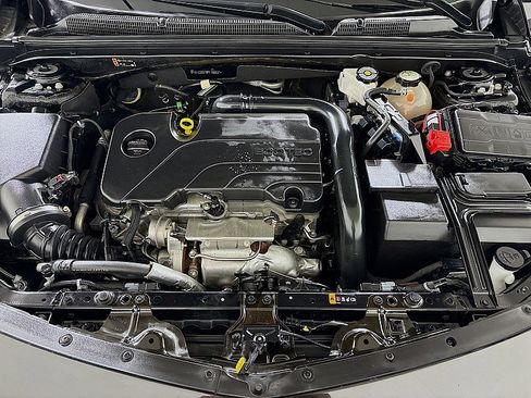 Used 2023 Chevrolet Malibu LT image 28