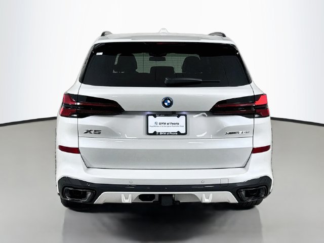 New 2026 BMW X5 xDrive50e w/ M Sport Package AWD/4WD image 6