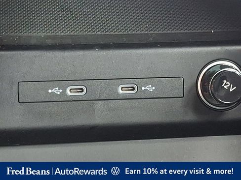 Used 2023 Audi Q4 e-tron Premium Plus w/ Premium Plus AWD/4WD image 31