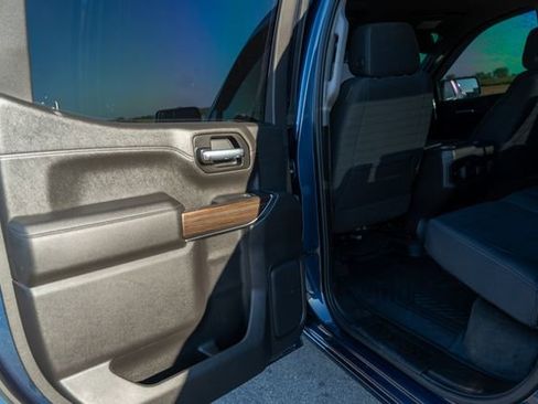 Used 2021 Chevrolet Silverado 1500 LT Trail Boss w/ Bed Protection Package image 19