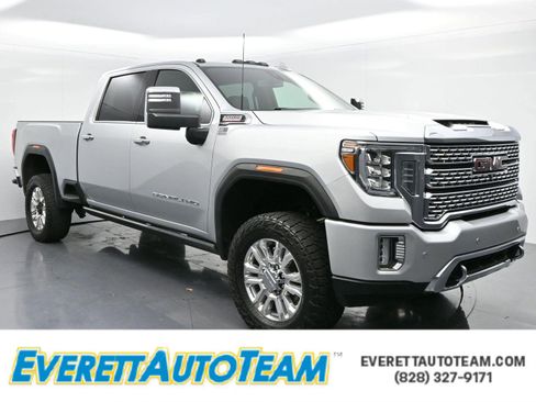 Used 2022 GMC Sierra 2500 Denali image 1