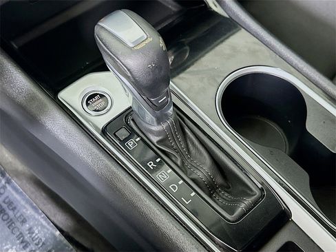 Used 2022 Nissan Altima 2.5 SV w/ SV Premium Package image 30