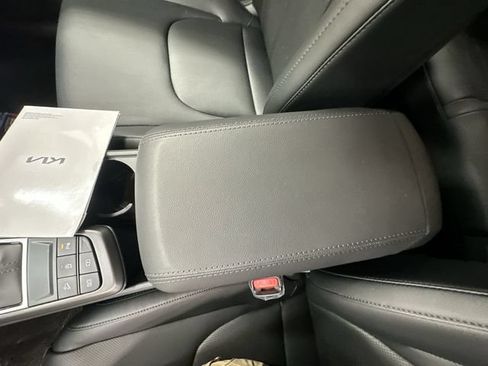 New 2026 Kia Sportage EX FWD image 22