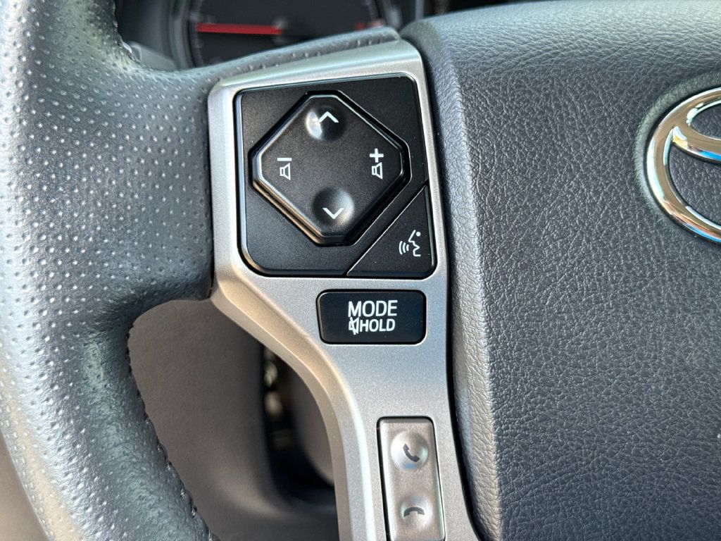 Used 2023 Toyota 4Runner SR5 Premium w/ Moonroof Package RWD image 24