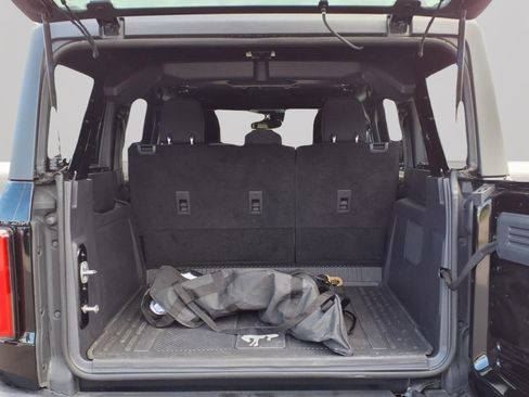 Used 2023 Ford Bronco Wildtrak AWD/4WD image 9