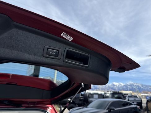 Used 2015 Subaru Forester 2.0XT Touring w/ Eyesight & Navigation System image 18