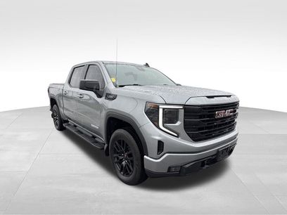 Used 2025 GMC Sierra 1500 Elevation