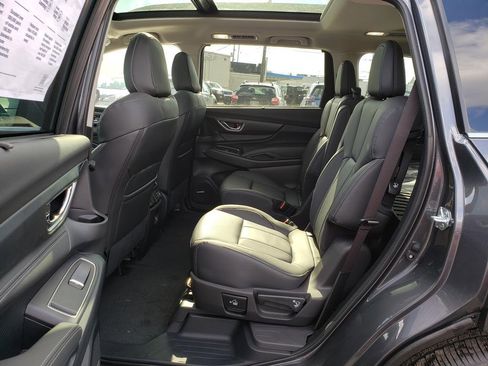 New 2026 Subaru Ascent Limited image 8