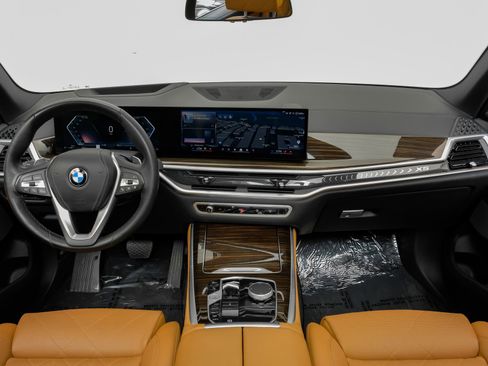 Used 2024 BMW X5 xDrive40i w/ Premium Package AWD/4WD image 19