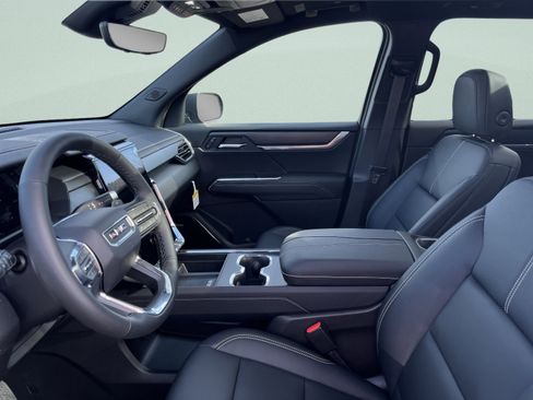 New 2026 GMC Acadia Elevation image 14