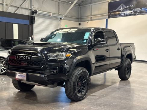 Used 2020 Toyota Tacoma TRD Pro AWD/4WD image 10
