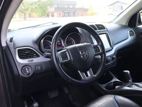 Used 2018 Dodge Journey Crossroad FWD image 15