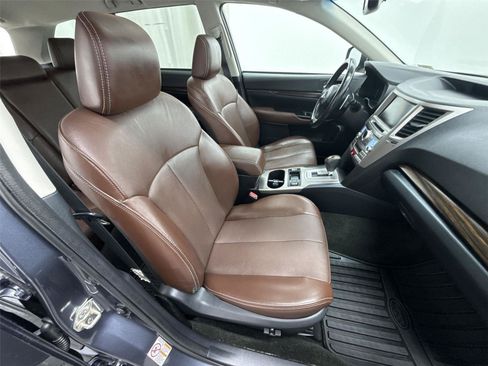 Used 2014 Subaru Outback 2.5i Limited AWD/4WD image 30