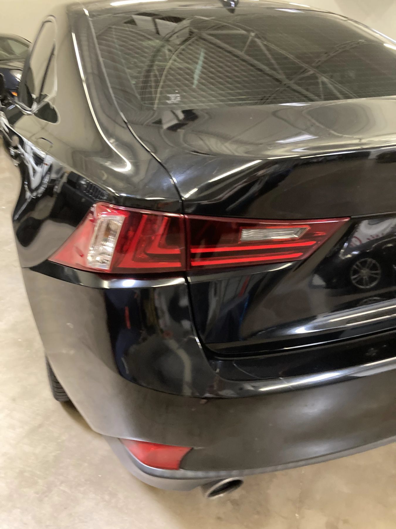 Used 2016 Lexus IS 200t RWD image 21