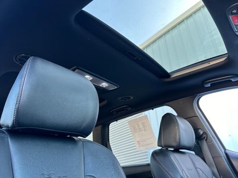Used 2024 Kia Telluride SX X-Pro AWD/4WD image 19