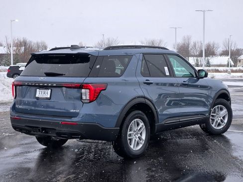 New 2026 Ford Explorer Active image 13