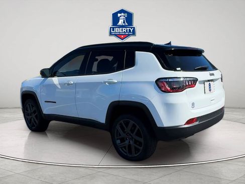 Certified 2026 Jeep Compass Limited AWD/4WD image 7