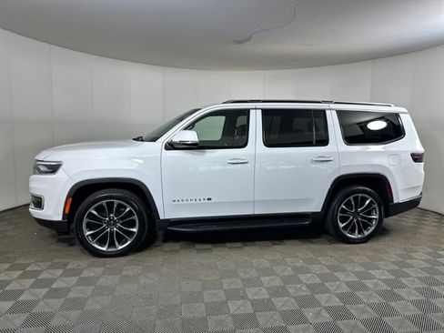 Used 2022 Jeep Wagoneer Series II w/ Premium Group I image 6