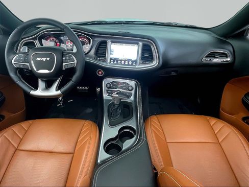 Used 2016 Dodge Challenger SRT Hellcat RWD image 7