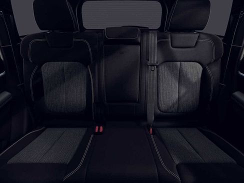 New 2026 Jeep Grand Cherokee Laredo X image 3